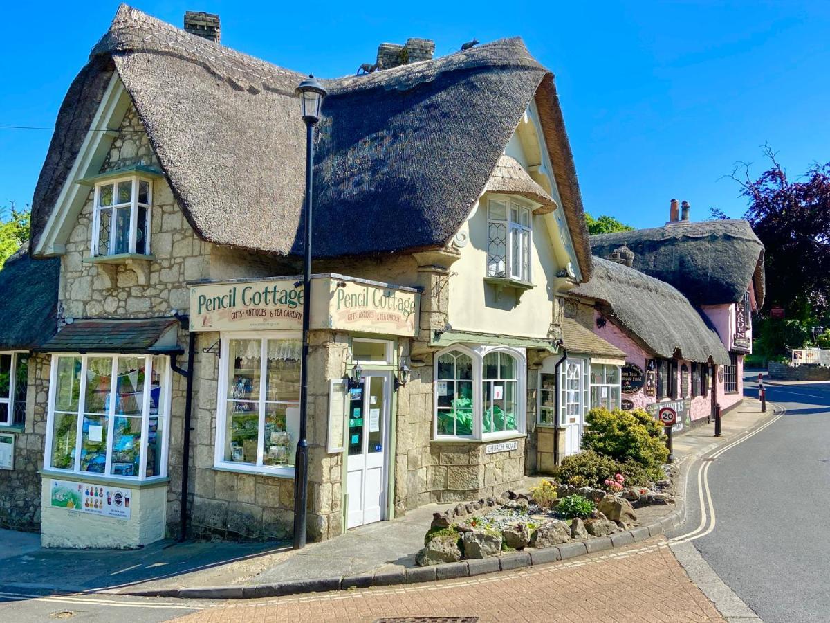 Alojamento de Acomodação e Pequeno-almoço St. Georges House Shanklin